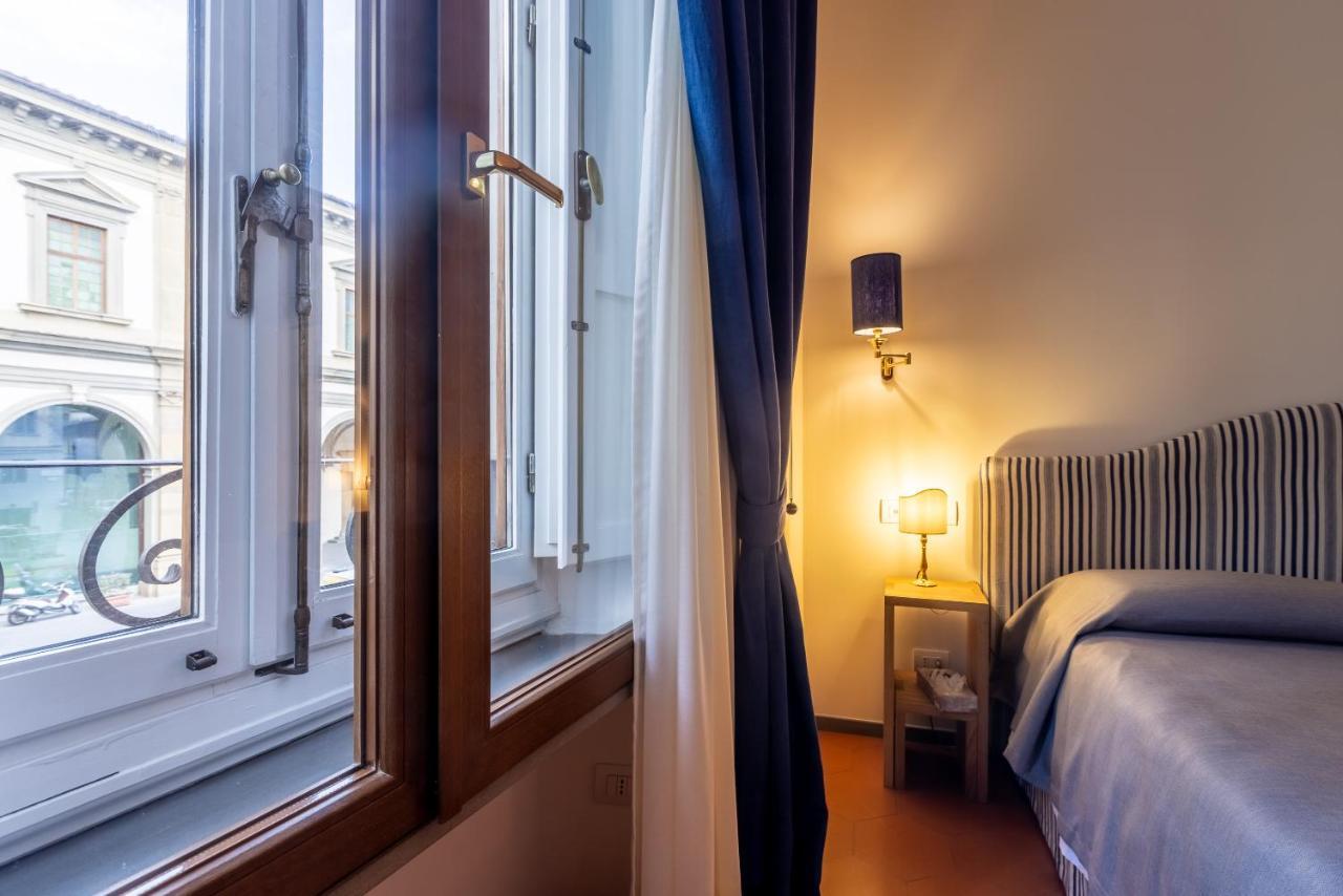 Quarto Superior com Cama de Casal ou 2 de Solteiro