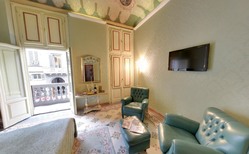 Habitación Triple con balcón