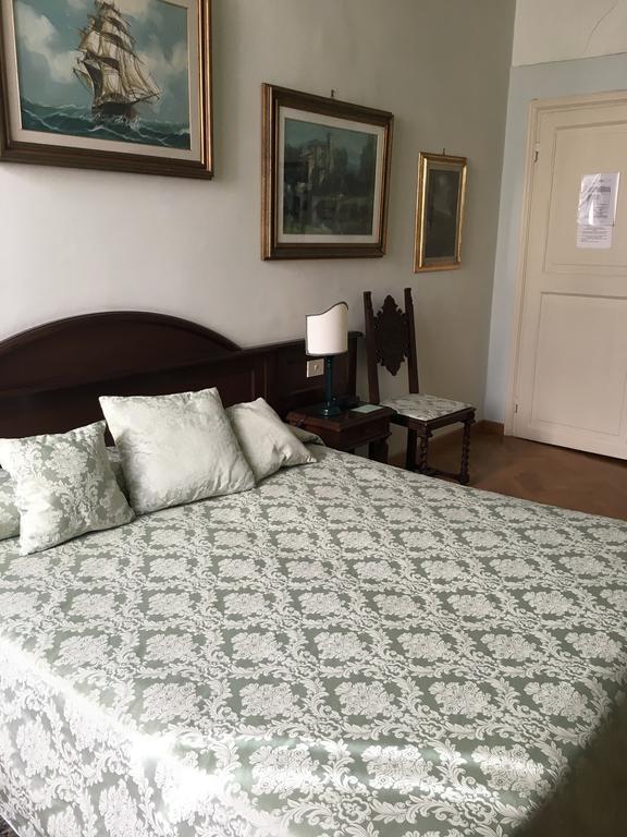 Quarto Standard com Cama de Casal ou 2 de Solteiro