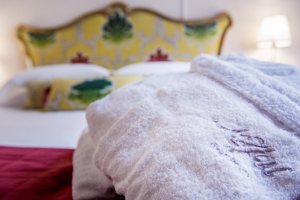 Quarto Superior com Cama King-size