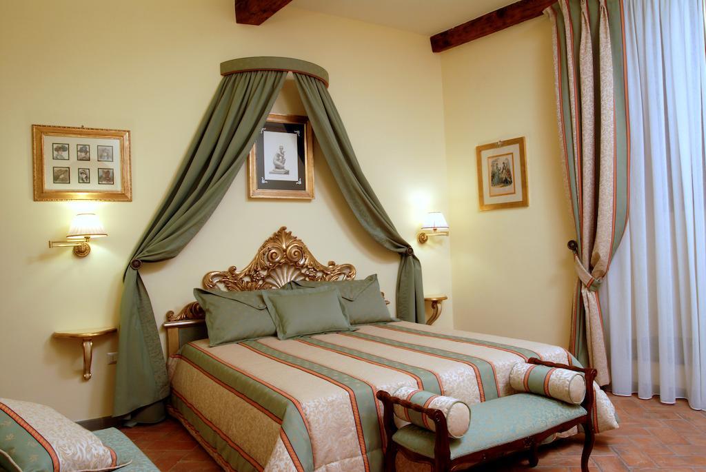 Deluxe Room,710632570:JPEG
