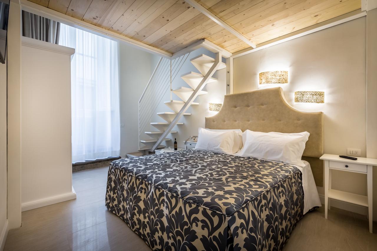 Deluxe Room,643871331:JPEG