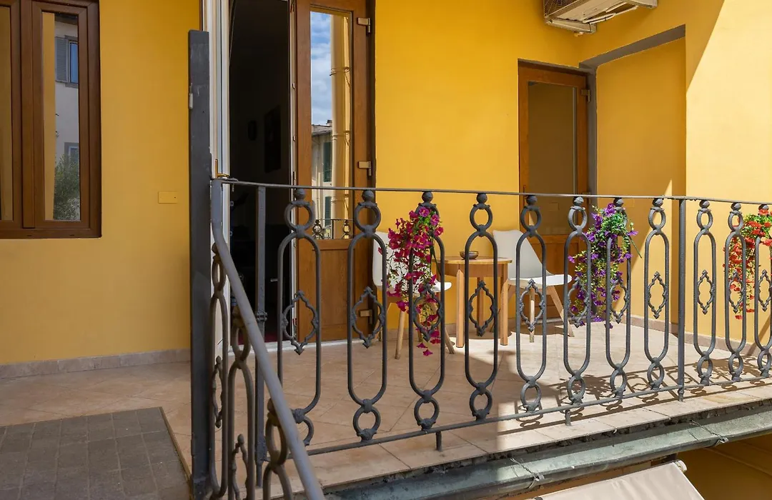 Annetta'S House-1