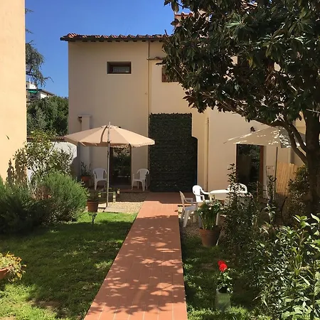 Guest House Il Naif-2